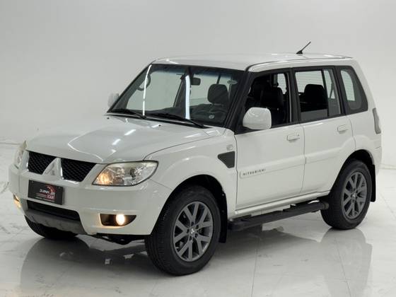 MITSUBISHI PAJERO TR4 2.0 4X2 16V 140CV FLEX 4P AUTOMÁTICO